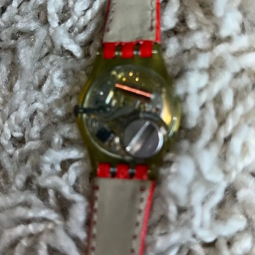 Retro vintage ladies Swatch S215-9003 Excellent condition Swatch genuine leather